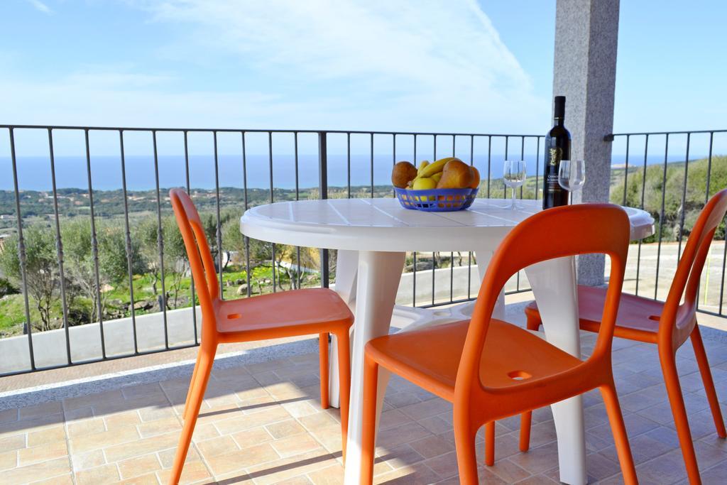Gf Apartments Li Seddi Badesi Ngoại thất bức ảnh