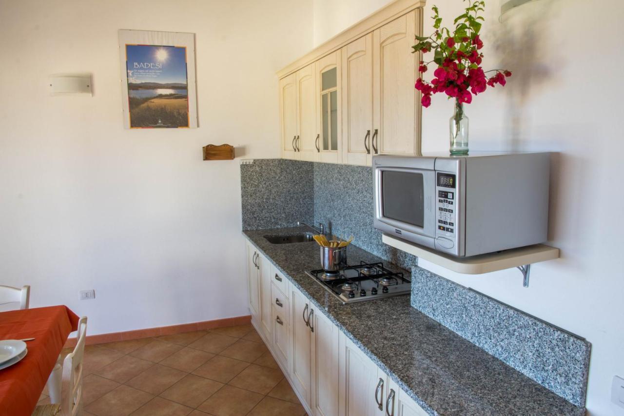 Gf Apartments Li Seddi Badesi Ngoại thất bức ảnh